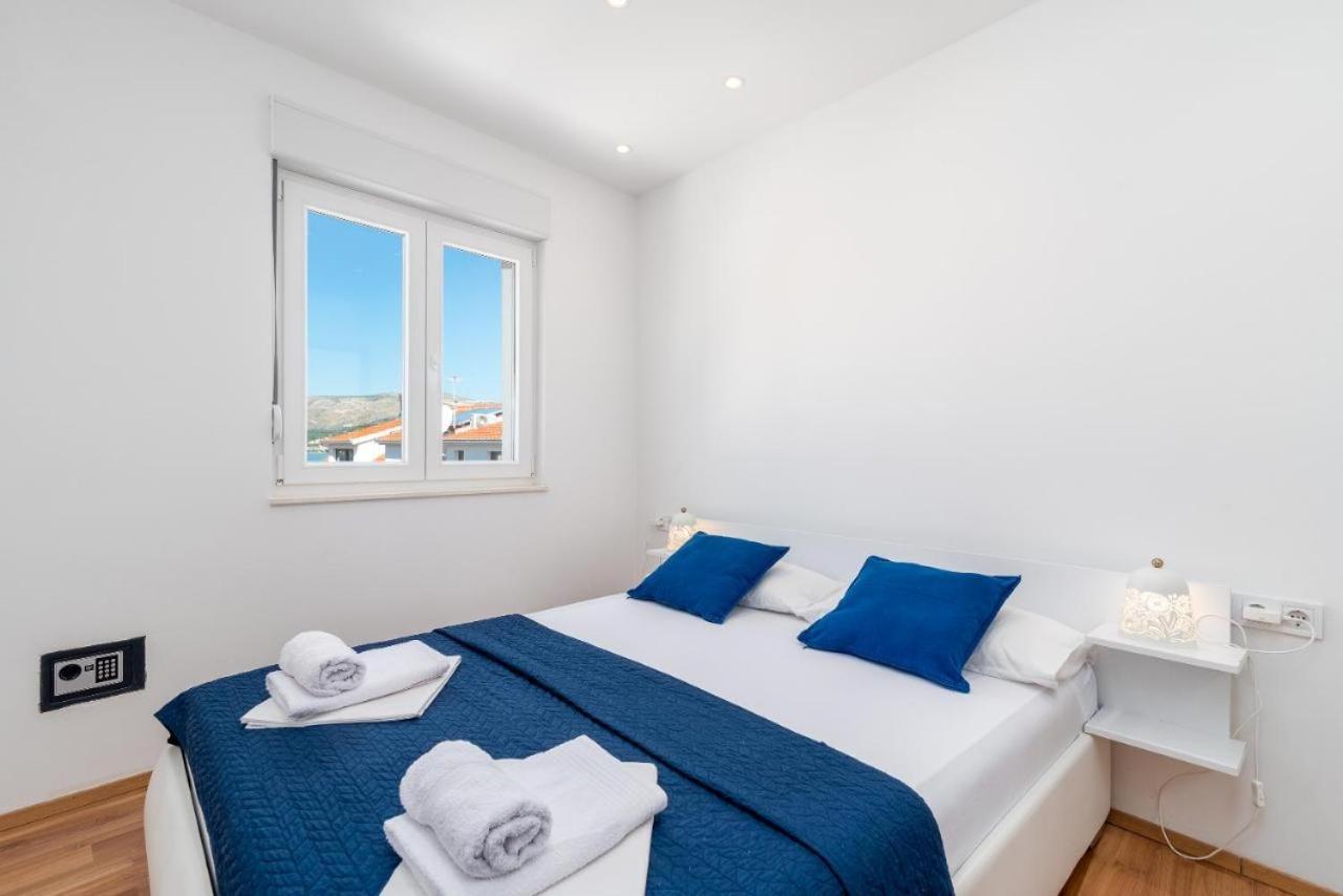 Apartmani Marko Trogir Exterior photo